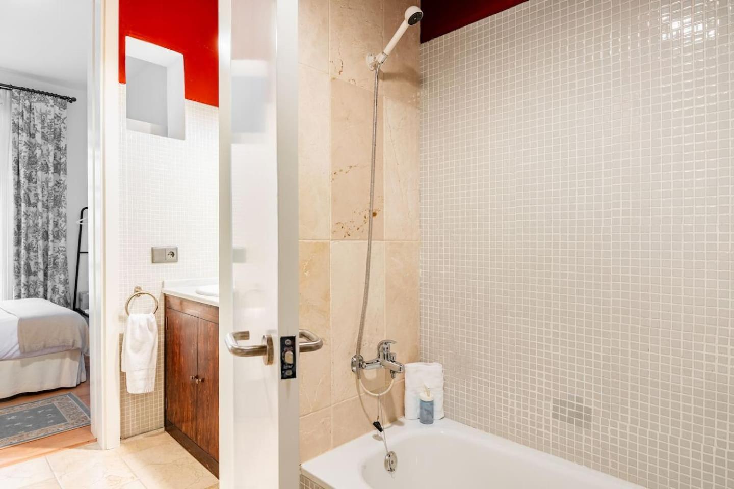 Komodo Sierpes: Bright & Classy Central Apartment Sewilla Zewnętrze zdjęcie